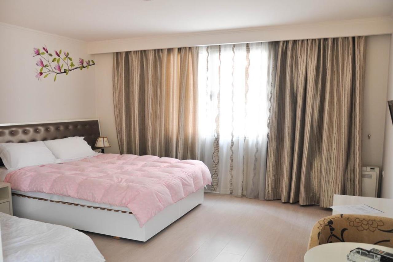 Select City Center Hotel Τίρανα Εξωτερικό φωτογραφία