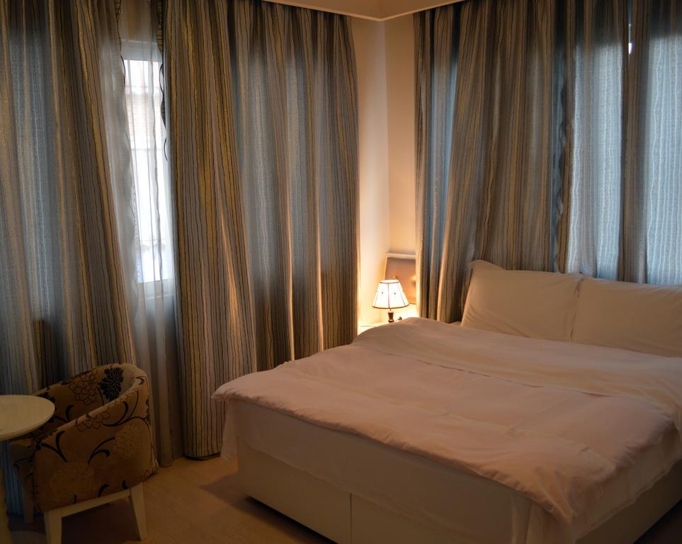 Select City Center Hotel Τίρανα Εξωτερικό φωτογραφία