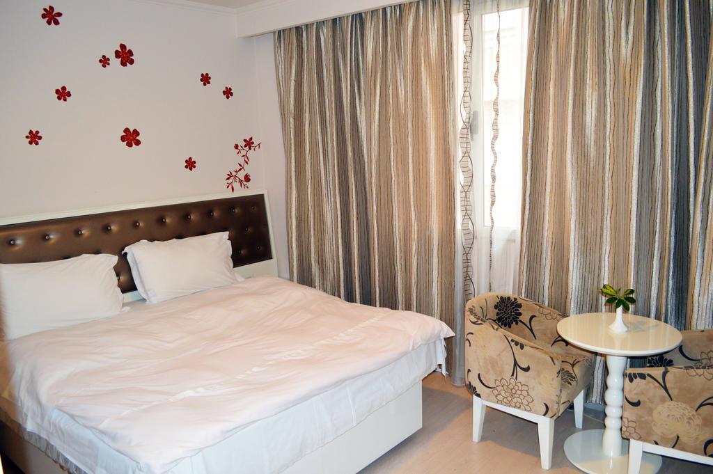 Select City Center Hotel Τίρανα Εξωτερικό φωτογραφία