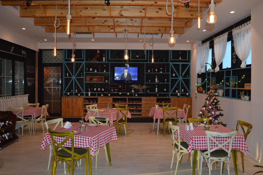Select City Center Hotel Τίρανα Εξωτερικό φωτογραφία